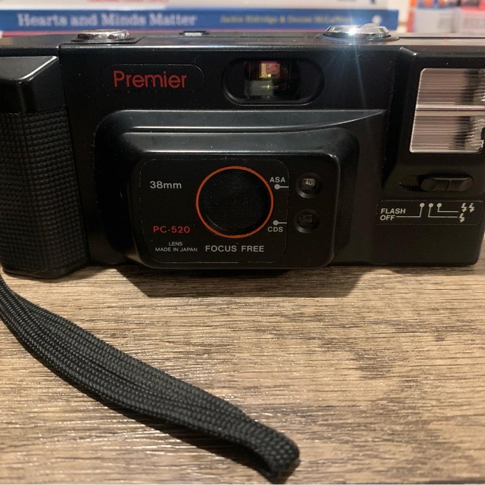 Premier Black 38mm PC-520 Camera